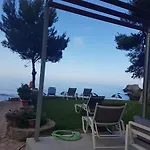 Отель Glyfada Beach Hotel Глифада
