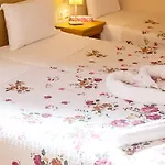 Glyfada Beach Hotel Глифада