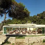 Glyfada Beach Hotel Глифада