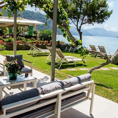 Hotell Glyfada Beach Hotel