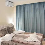 Glyfada Beach Hotel 3*