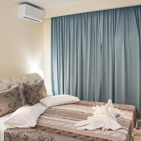 Glyfada Beach Hotel 3*