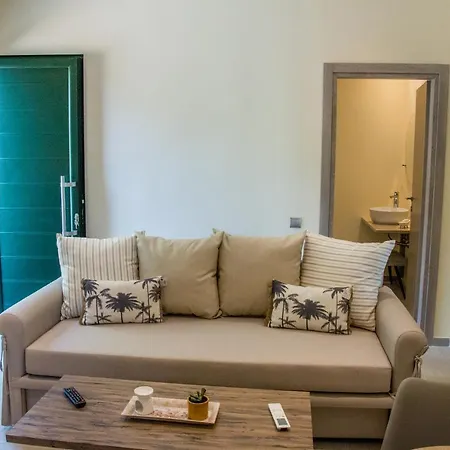 ギリーファダ ビーチ ホテル ホテル