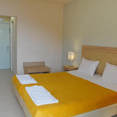 Glyfada Beach Hotel 3*