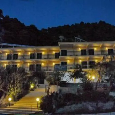 Glyfada Beach Hotel Otel 3*