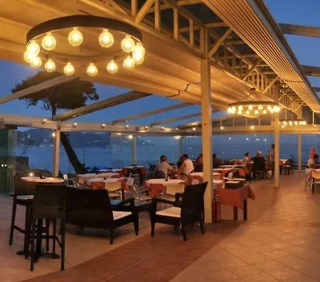 Glyfada Beach Hotel