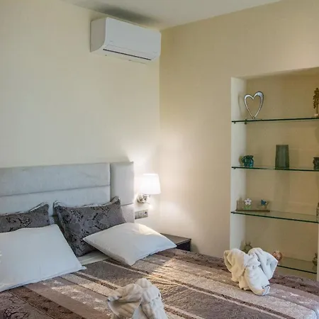 Szálloda Glyfada Beach Hotel Glifáda