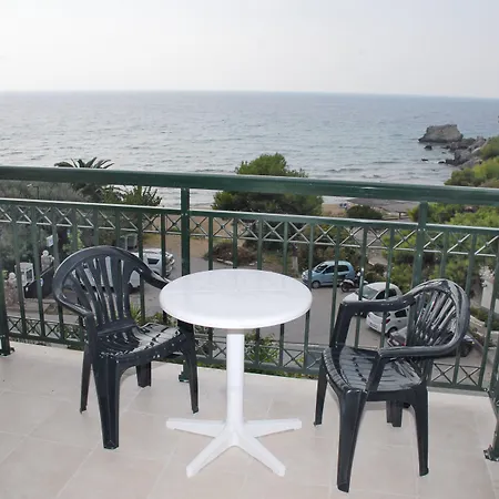 Szálloda Glyfada Beach Hotel