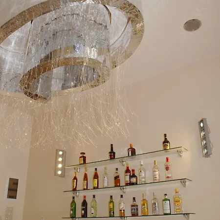 Szálloda Glyfada Beach Hotel 3*