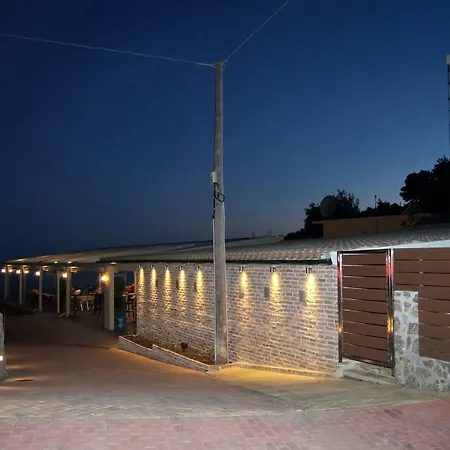 Szálloda Glyfada Beach Hotel 3*